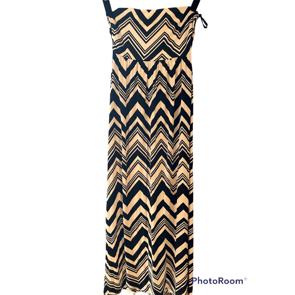 Boutique tan and black strapless dress